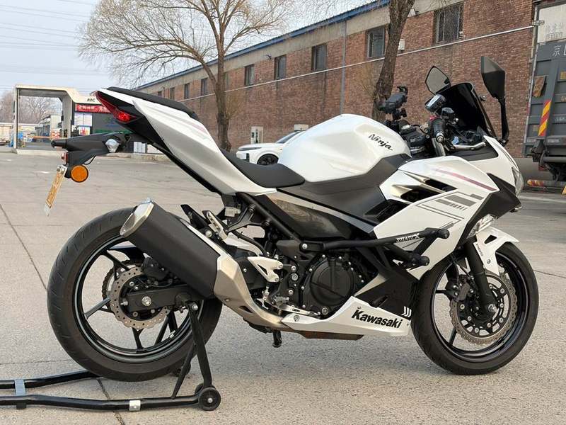 二手川崎Ninja 400