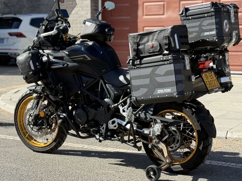 二手贝纳利TRK552