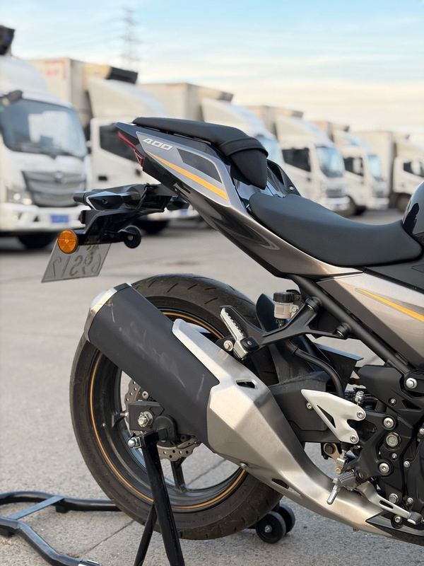 二手川崎Ninja 400