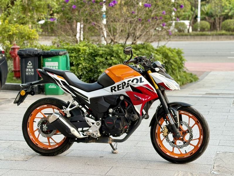 二手五羊本田CB190R 暴锋眼