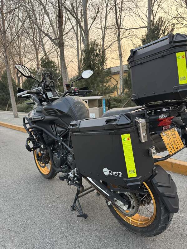 二手贝纳利TRK552