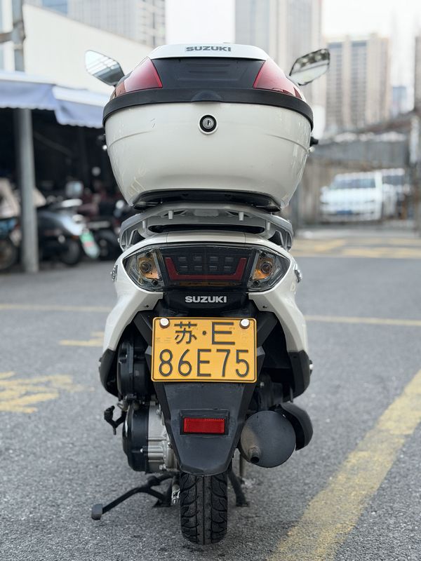 二手济南铃木优驿 UE125T