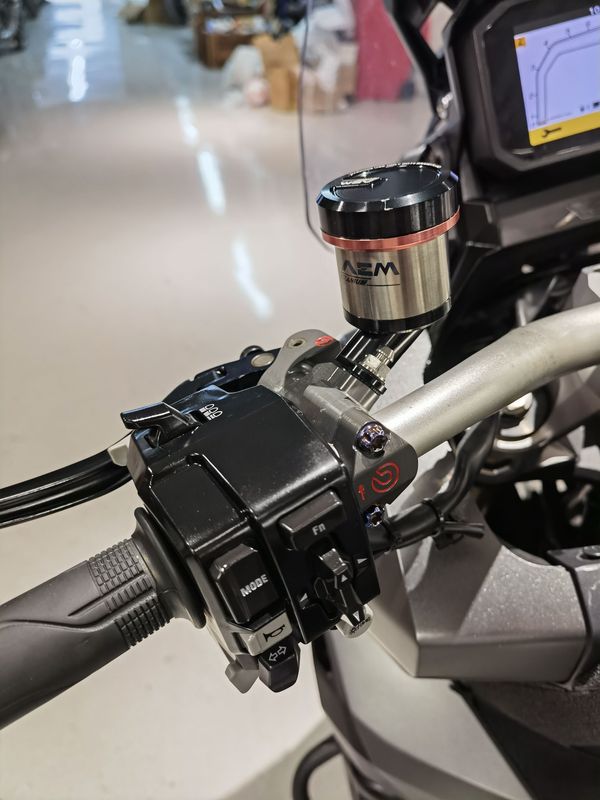 二手本田X-ADV 750