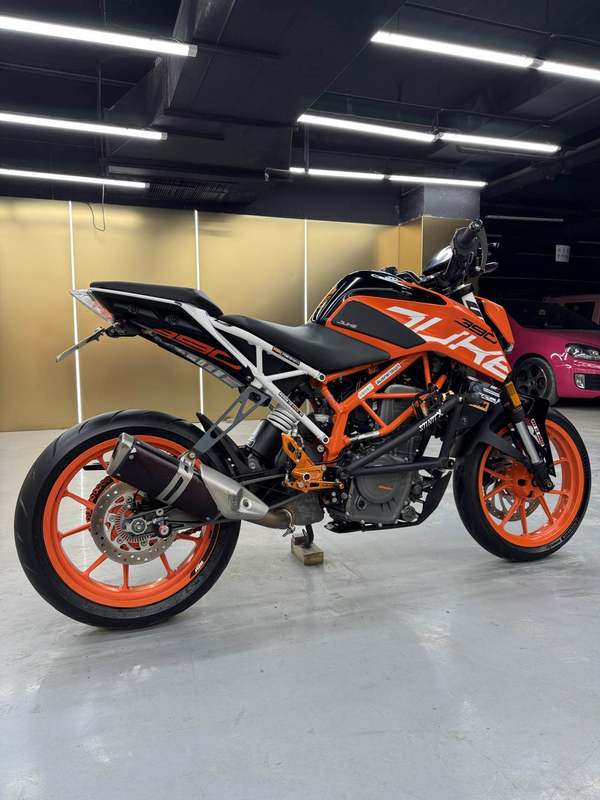 二手KTMR2R390 Duke