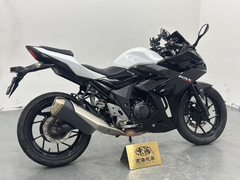 二手豪爵铃木GSX250R
