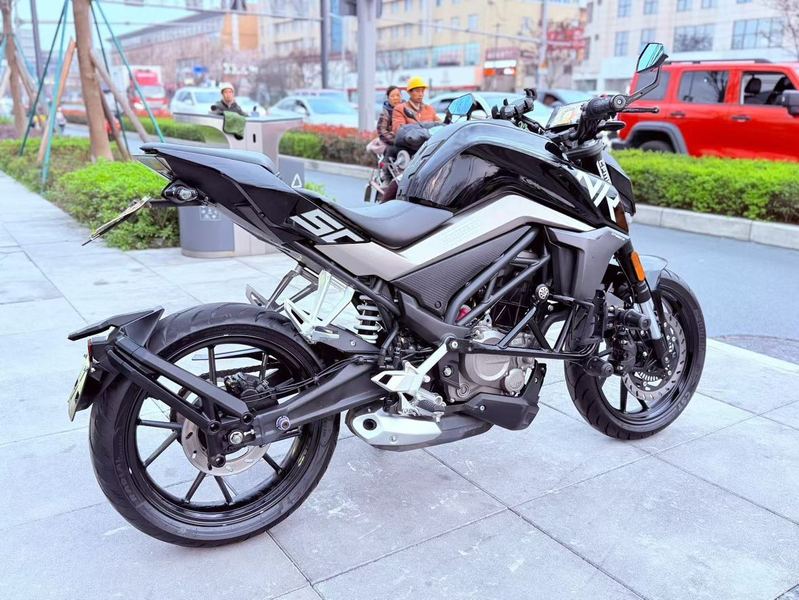 二手春风250NK