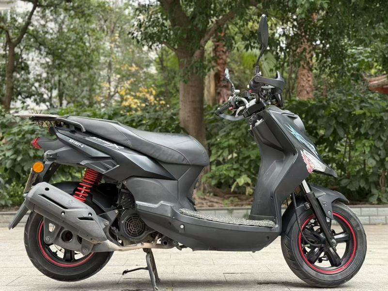 二手三阳小钢侠 CROX