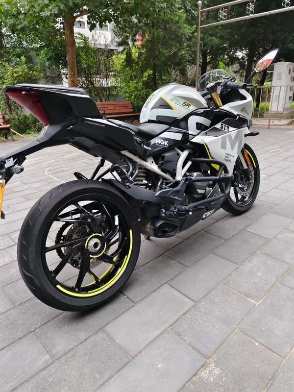 二手春风250SR