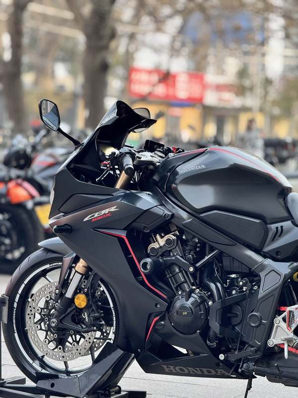 二手本田CBR650R