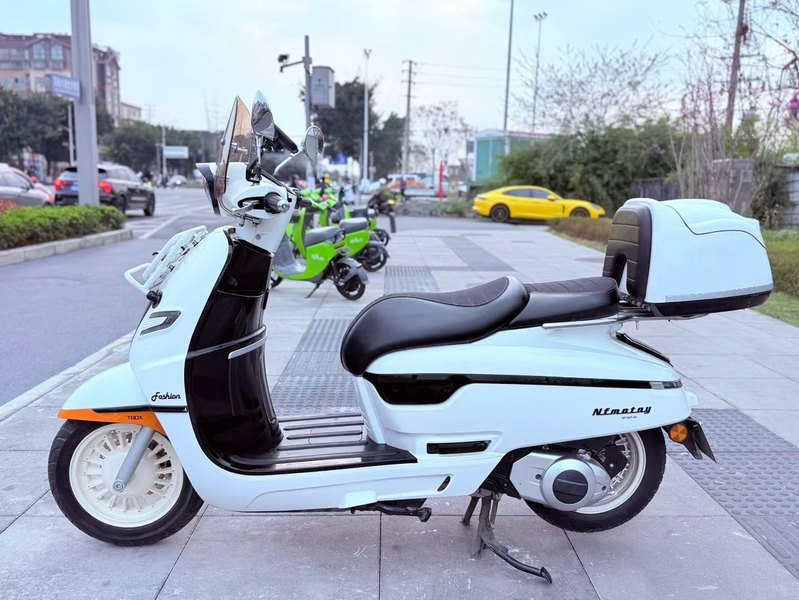 二手南方梦拉丽莎 飞戈