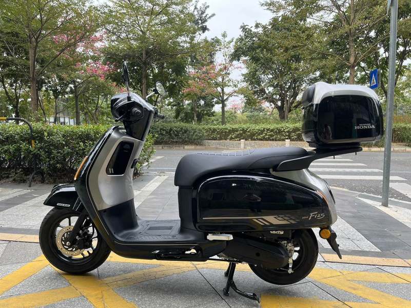 二手五羊本田NWF125