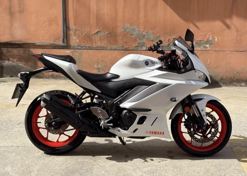 二手雅马哈YZF-R3