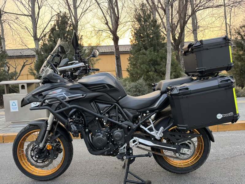 二手贝纳利TRK552