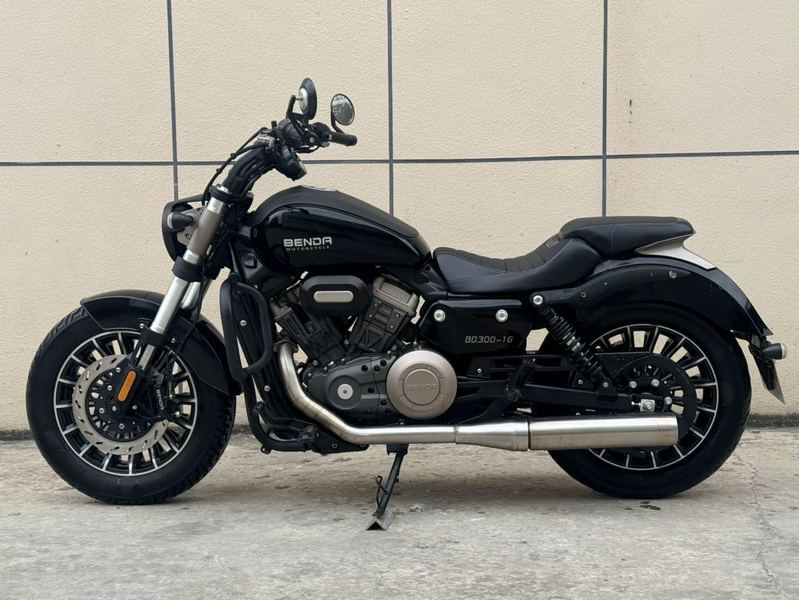 二手奔达Rock300 灰石