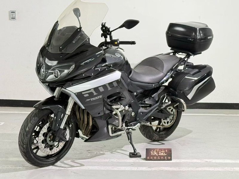 二手贝纳利600GC