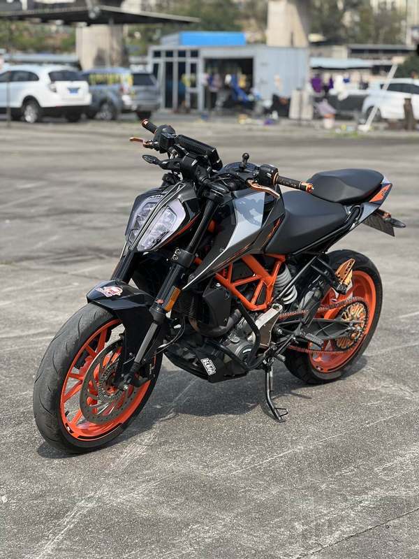 二手KTMR2R390 Duke