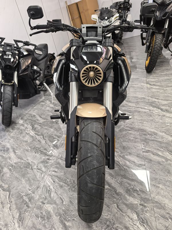 二手奔达LFC700 燎