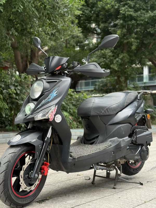 二手三阳小钢侠 CROX