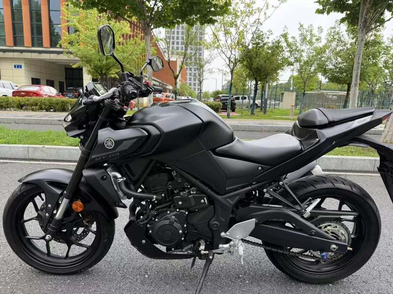 二手雅马哈MT-03