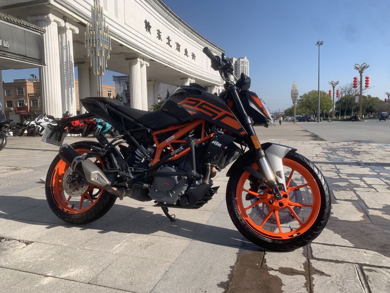 二手KTMR2R250 Duke