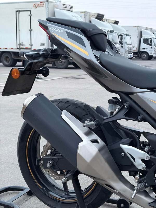 二手川崎Ninja 400