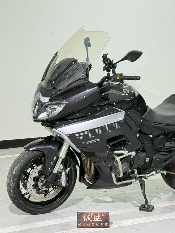 二手贝纳利600GC