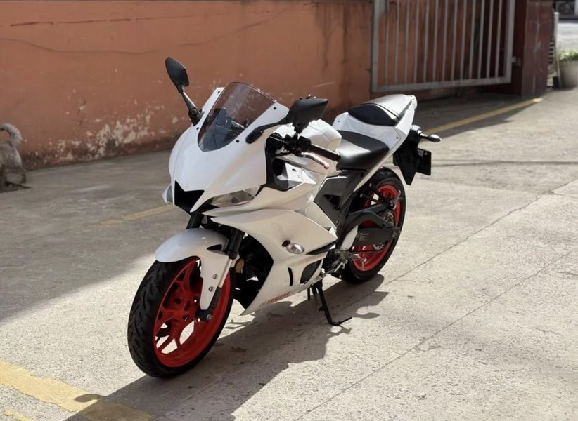 二手雅马哈YZF-R3