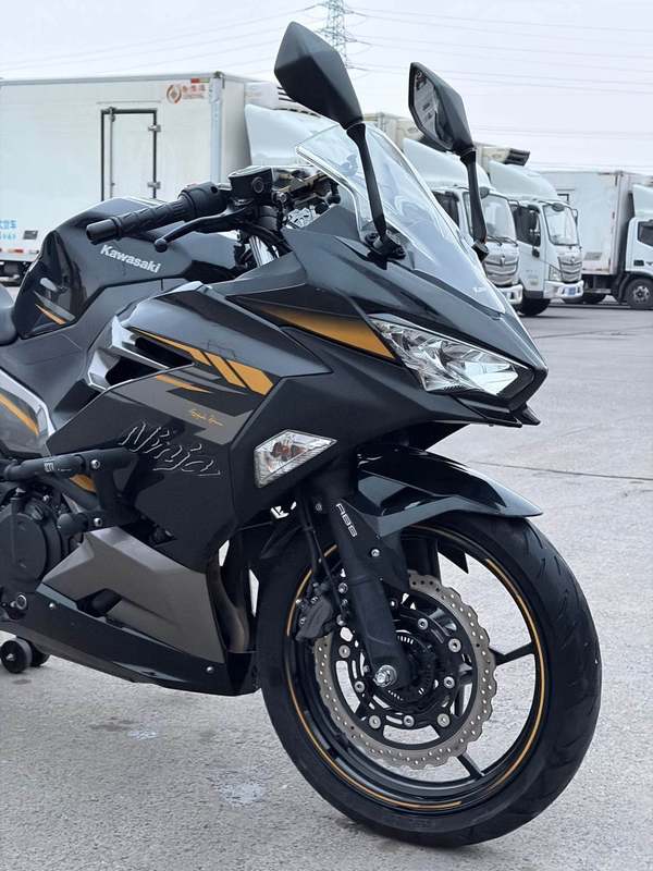 二手川崎Ninja 400
