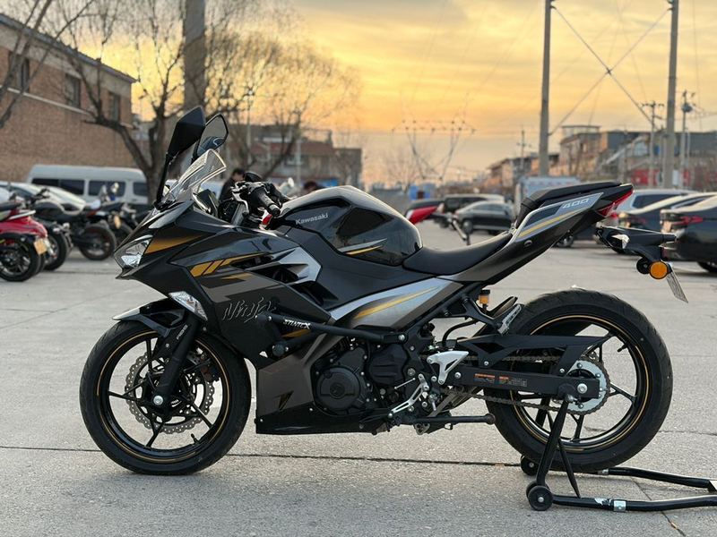 二手川崎Ninja 400