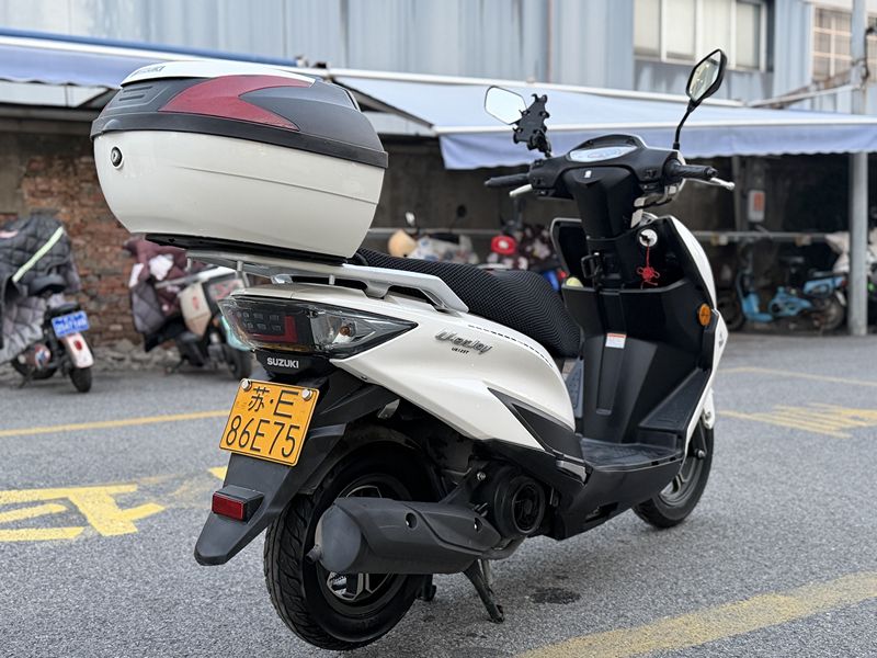 二手济南铃木优驿 UE125T