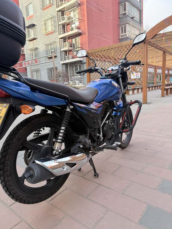 二手济南铃木QS150悍骏