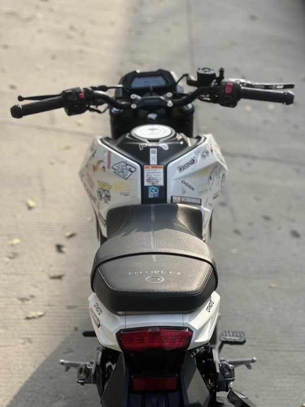 二手春风ST狒狒