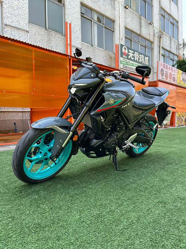 二手雅马哈MT-03