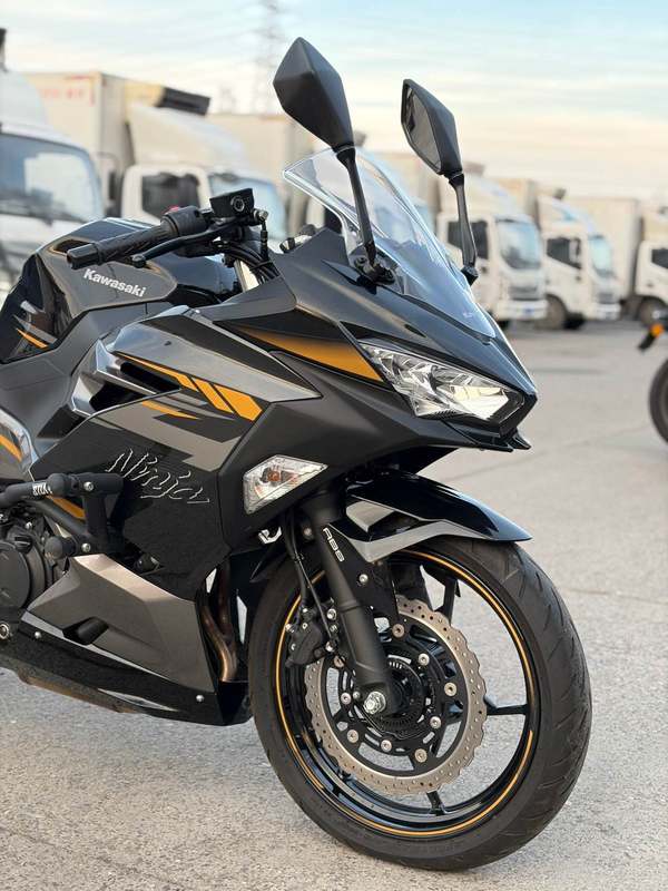 二手川崎Ninja 400
