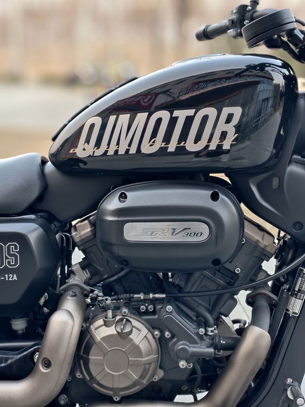 二手QJMOTOR闪300
