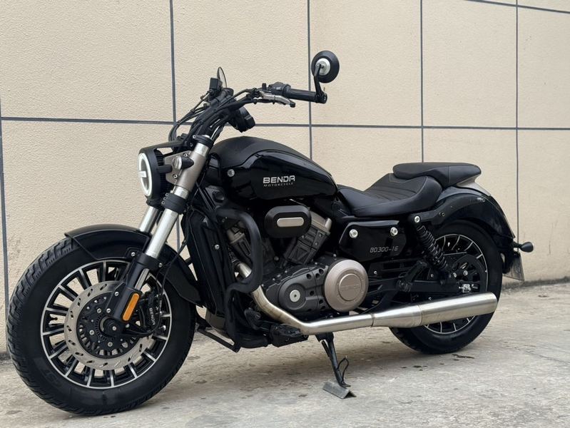 二手奔达Rock300 灰石