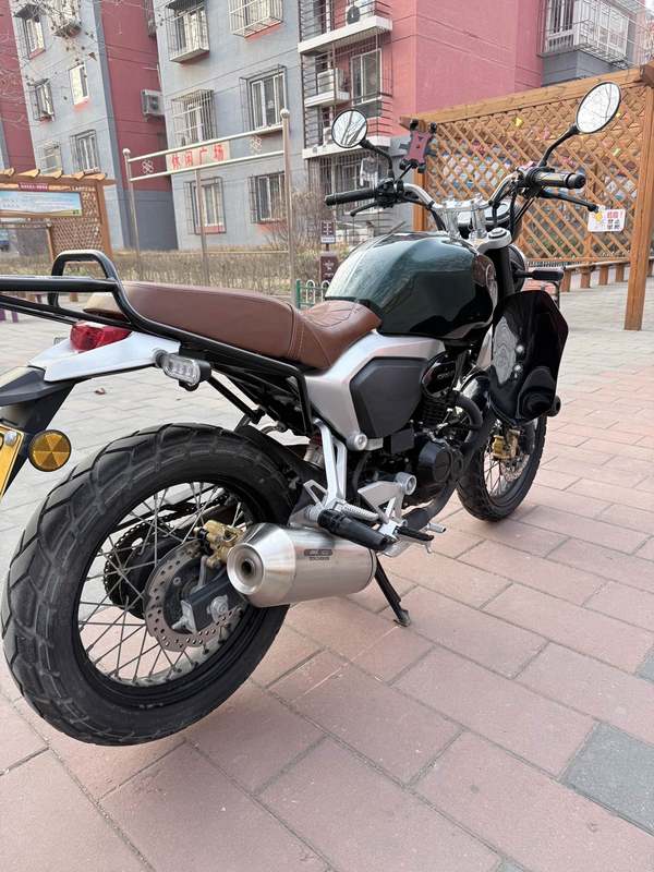 二手五羊本田鸷道 CB190SS