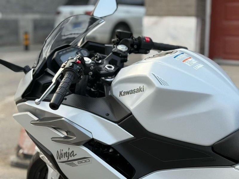 二手川崎Ninja 500