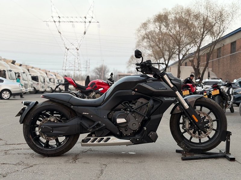 二手奔达LFC700 燎