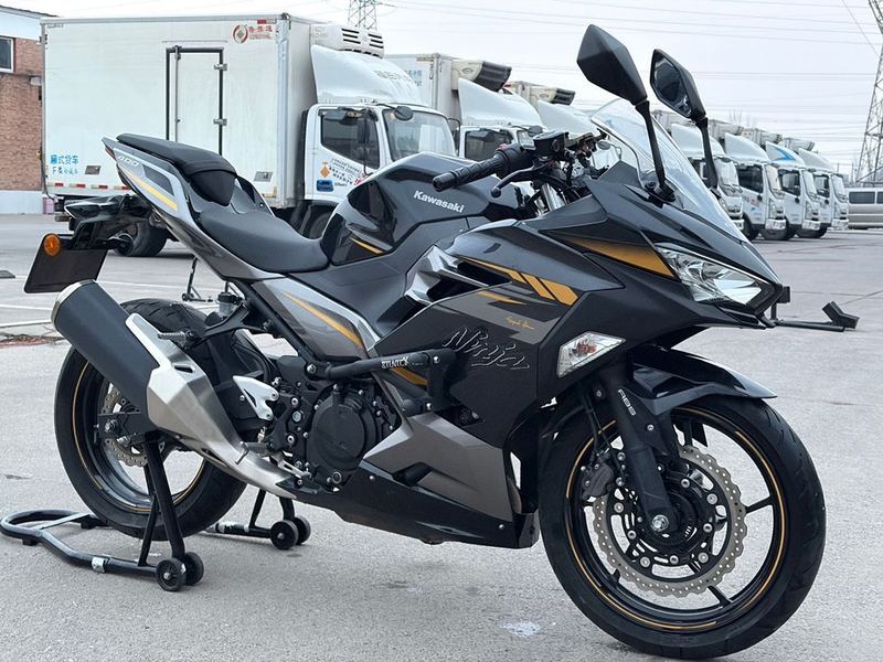 二手川崎Ninja 400
