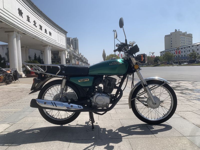 二手五羊本田CG125