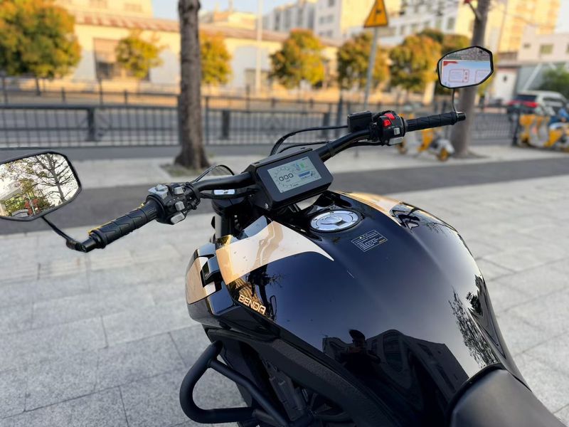 二手奔达LFC700 燎