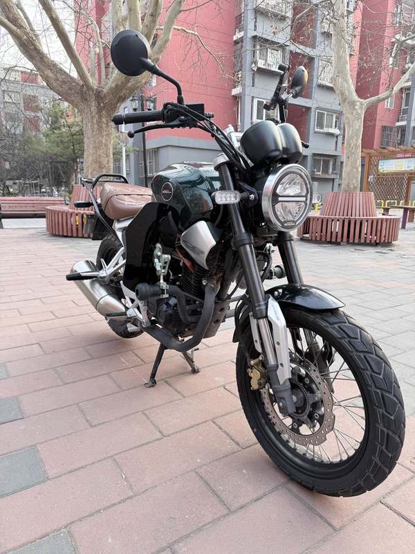 二手五羊本田鸷道 CB190SS