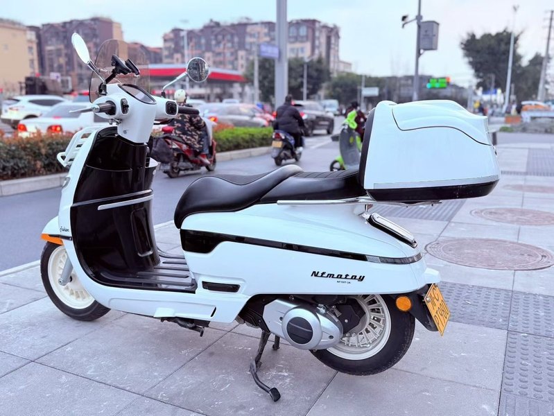 二手南方梦拉丽莎 飞戈