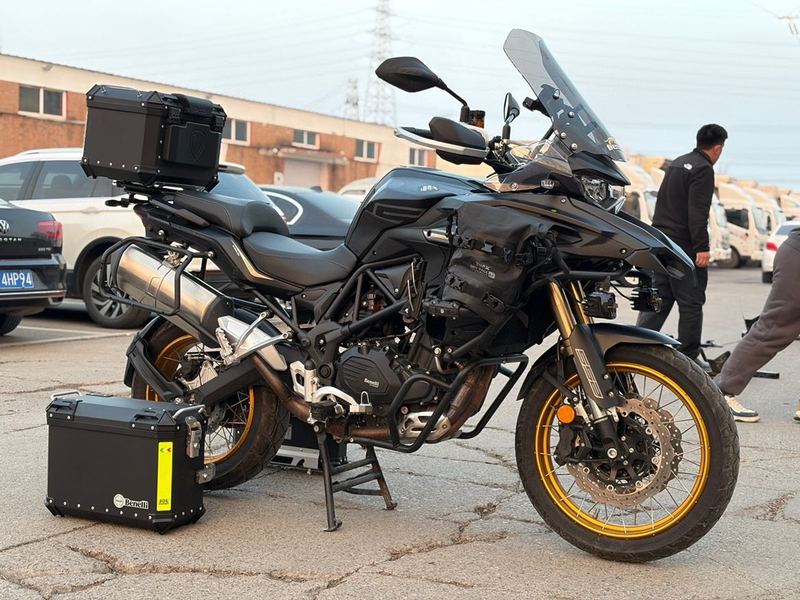 二手贝纳利TRK552