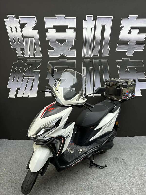 二手新大洲本田裂行 RX125Fi