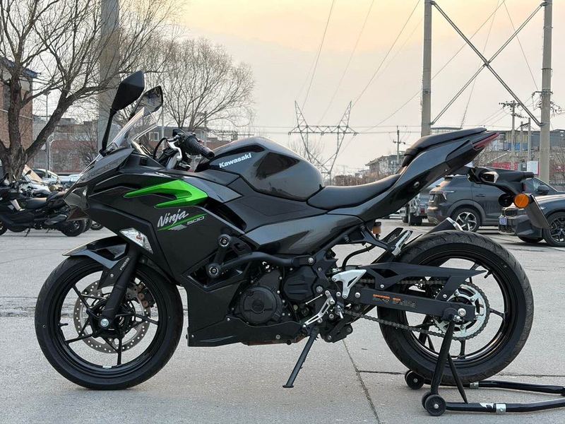 二手川崎Ninja 500