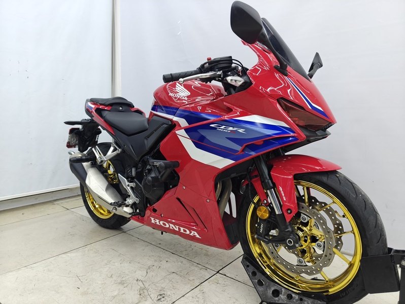 二手本田CBR400R