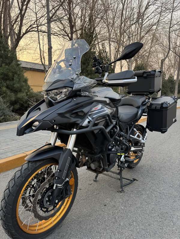 二手贝纳利TRK552