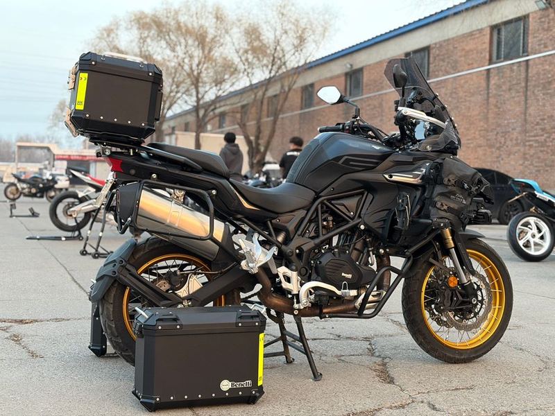 二手贝纳利TRK552